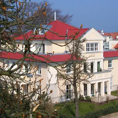 Renovierte Mit 2 Slz, Balkon, Waschmaschine * Ostseebad Kühlungsborn